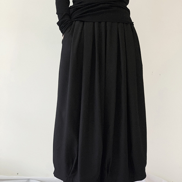 立體蓬蓬打褶剪裁造型褲