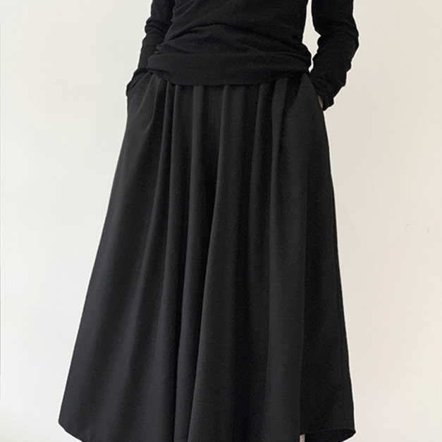 垂墜不規則造型剪裁造型褲