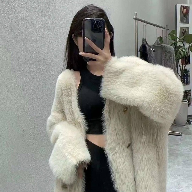 B0513 仿皮草六釦外套