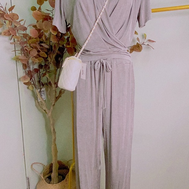 K700036 v領交叉光澤寬褲套裝