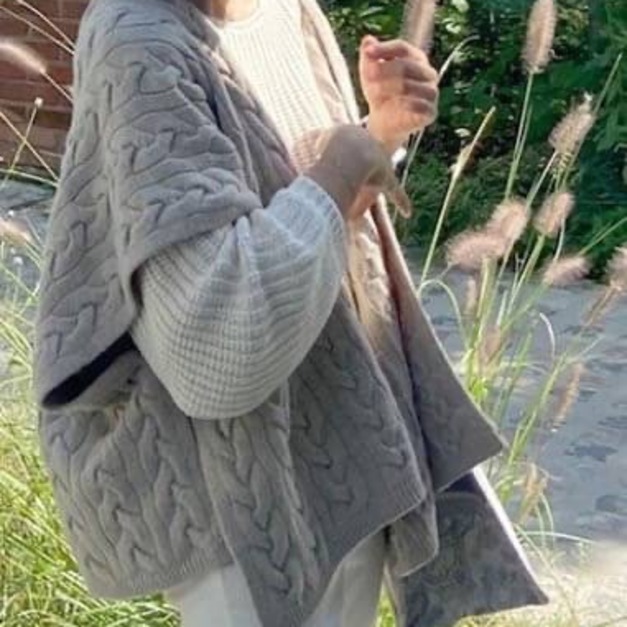 F0118 麻花時尚披肩背心