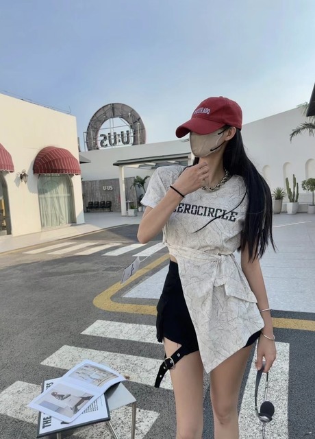 2285094 渲染側綁英上衣