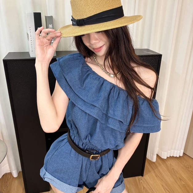 3786419 荷葉連身短褲