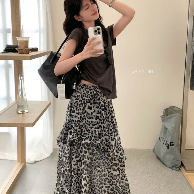 2786362 蛋糕豹紋裙