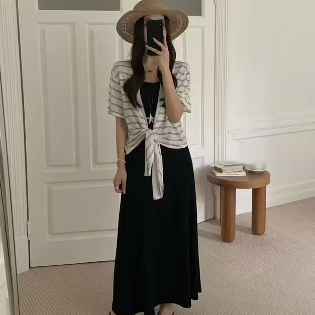 3486478 橫條外背長裙套裝