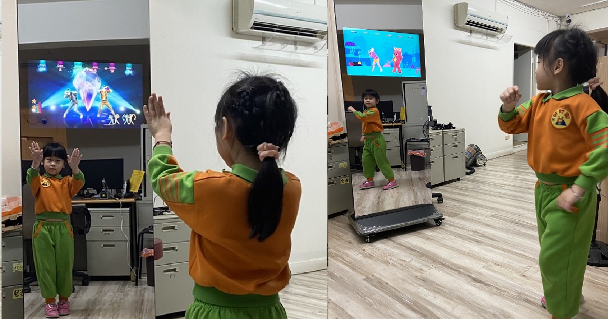 藍訊科技 Smart Mirror 43吋直立式鏡面觸控導覽廣告機 數位魔鏡 智慧鏡 鏡面觸控螢幕 行銷新媒體