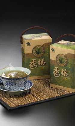 鴻旗有機休閒農場-鴻旗香椿茶