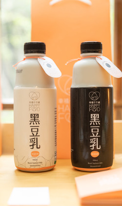 幸福良食-鮮磨黑豆漿