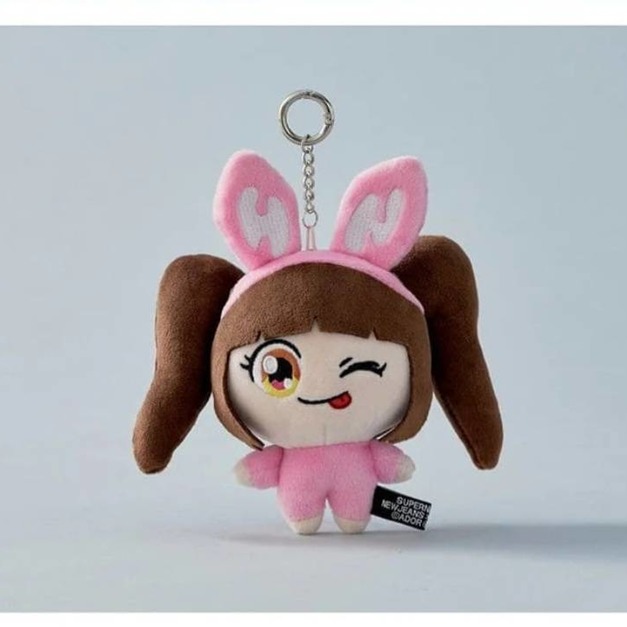 [ Hanni ] NewJeans x MURAKAMI PLUSH KEYRING村上隆毛絨鑰匙
