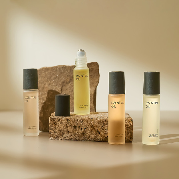 ｜Me time 系列｜天然植萃複方精油滾珠 10ml（四款）