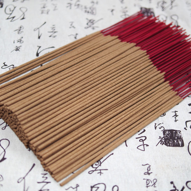 特級新山檀香本色立香（尺二）