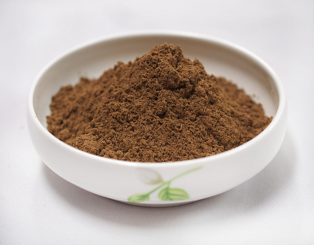 特優級加里曼丹沉香粉，每10克550元，每兩1880元