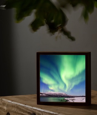 燈箱｜Frank Lee｜極光片羽