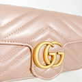GUCCI GG Marmont 翻蓋包 16cm 藕粉_8