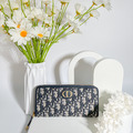 DIOR 30 MONTAIGNE 老花拉鍊長夾