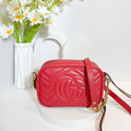 GUCCI GG Marmont 相機包 18cm 紅_2