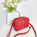 GUCCI GG Marmont 相機包 18cm 紅_3