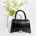 BALENCIAGA 亮牛皮 沙漏包 XS