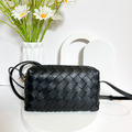 BOTTEGA VENETA BV 編織相機包 黑_2
