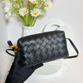 BOTTEGA VENETA BV 編織相機包 黑_1