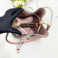 LOUIS VUITTON LV NÉONOÉ 經典老花水桶包 粉_1