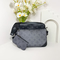 LOUIS VUITTON LV 黑武士 TRIO 郵差包 三件套