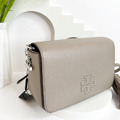 TORY BURCH TB 掀蓋流蘇 Thea 相機包 灰_3