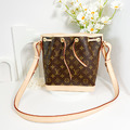LOUIS VUITTON LV NOE BB 水桶包_6