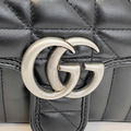 GUCCI GG Marmont 馬夢單肩包 22cm 黑銀_3