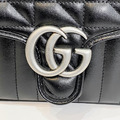 GUCCI GG Marmont 馬夢手提包 21cm 黑銀_3