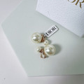 DIOR 珍珠夾式耳環_1