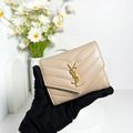 Saint Laurent Paris YSL 新款三折短夾 奶茶_4