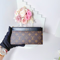 LOUIS VUITTON LV 老花拼黑手拿錢袋_3