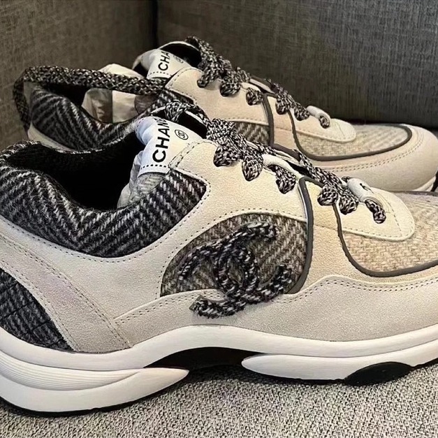 CHANEL 22K 運動鞋