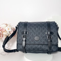 GUCCI 老花郵差側背包 深灰