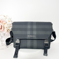 BURBERRY 炭灰色格纹拼皮革小號郵差包
