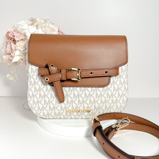 MICHAEL KORS MK 紐結翻蓋馬鞍包 焦糖拼接