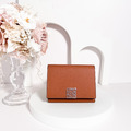 LOEWE Anagram 卵石紋小牛皮 三折短夾 焦糖色