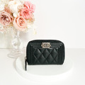 CHANEL BOY ㄇ字拉鍊零錢包 黑銀牛