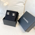 CHANEL 經典雙C耳環 銀_2
