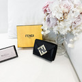 FENDI 迷你三折短夾_4