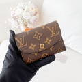 LOUIS VUITTON 粉豆零錢包 LV