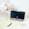 BURBERRY 格紋拼接翻蓋斜背包