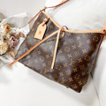 LV CarryAll PM_3