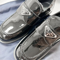 PRADA Chocolate漆皮無帶便鞋_6