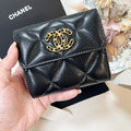 CHANEL 19三折短夾 黑金_1