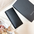 GUCCI 滿版壓印對開長夾