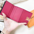 LV Capucines XS 迷你三折短夾_2