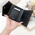 YSL 新款信封三折短夾 黑金_2