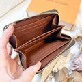 LOUIS VUITTON LV 拉鏈零錢包_2